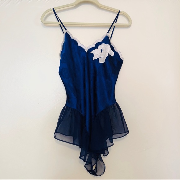 BUNDLE Vintage Victoria’s Secret Nightie / Teddy Bundle - Picture 2 of 6